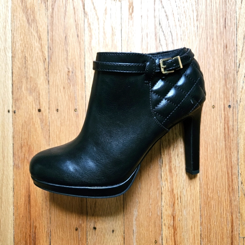 Kelly & Katie Corymbos platform booties